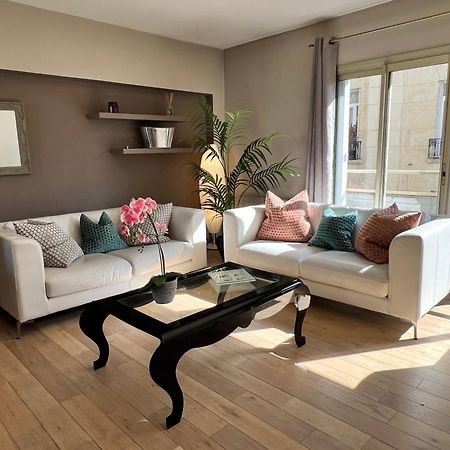 Your Parisian Hideaway - Entire Apartment エクステリア 写真